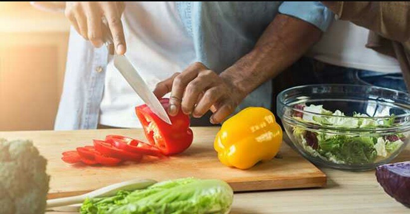 8 Tips Sederhana Cegah Penyebaran Covid-19 di Dapur Rumah