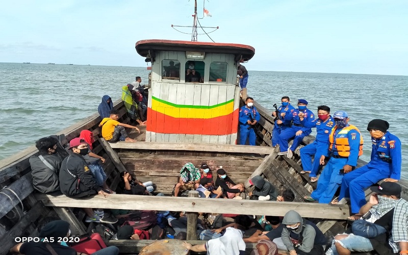 72 TKI Ilegal dari Malaysia Kembali Diamankan Polisi di Perairan Asahan