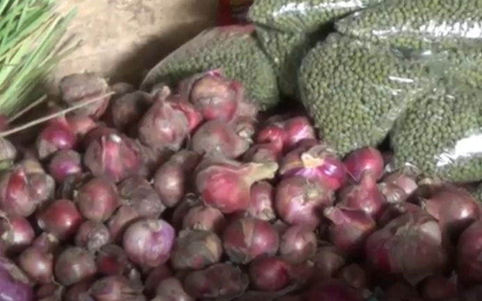Tak Turun, Harga Bawang Merah di Sawahlunto Masih Rp50.000 per Kg