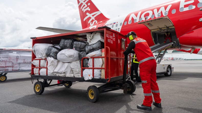 AirAsia Kembali Mengudara, Layanan Dibatasi untuk Charter