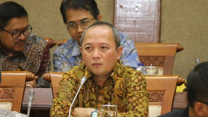 Perusahaan Wajib Hentikan Operasi 14 Hari jika Ditemukan Karyawan PDP