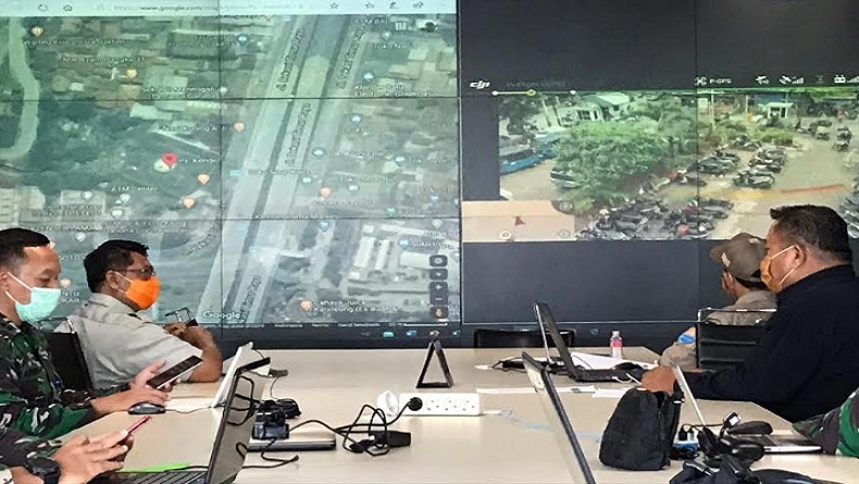 Gugus Tugas Covid-19 Pantau OTG dengan Drone di Sejumlah Titik Jakarta