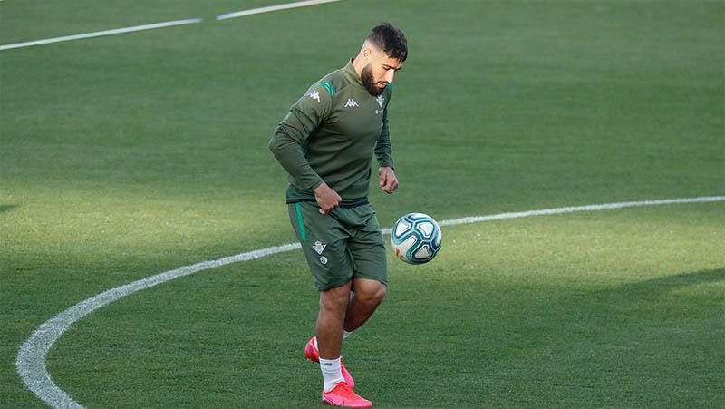 Pilih Bertahan, Nabil Fekir Tolak Arsenal, Newcastle dan AC Milan 