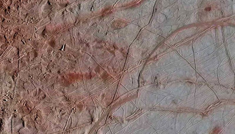 NASA Proses Ulang Gambar Bulan Jupiter, Ungkap Fitur Unik di Europa