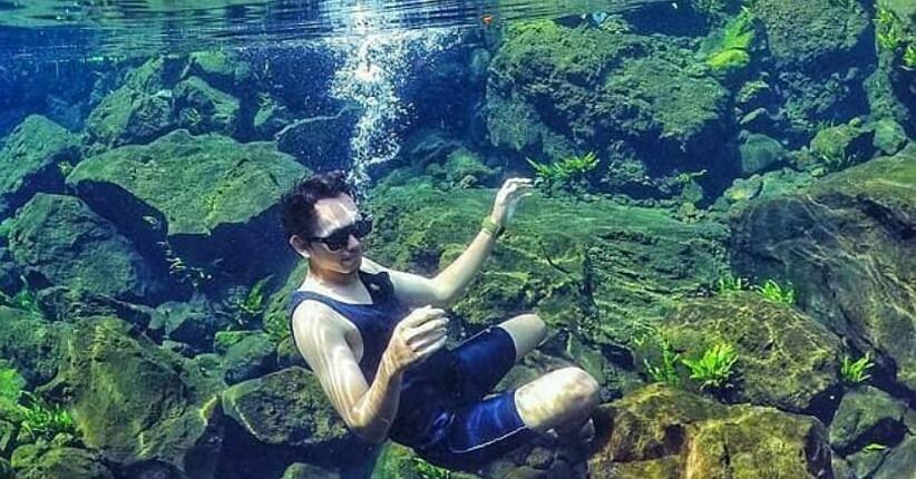 Underwater di Telaga Nilem Kuningan, Airnya Jernih Bisa Lihat Dasar Kolam