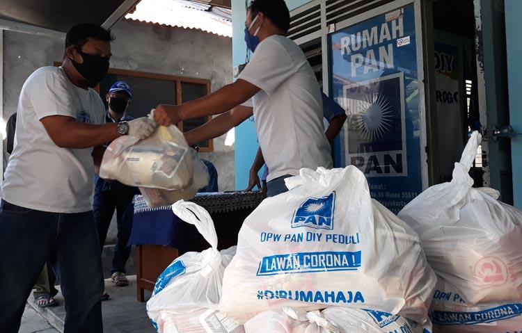 Bupati Kulonprogo Sutedjo Dorong Masyarakat Lebih Peduli Terhadap Korban  Covid-19