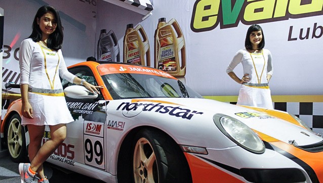 Aktivitas Warga Dibatasi, Evalube Gandeng CARFix Layani Ganti Oli di Rumah