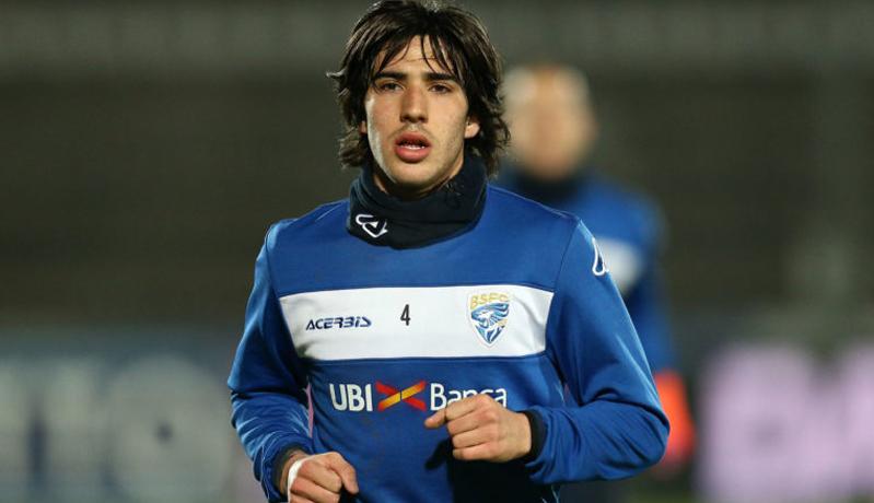 Menuju AC Milan, Sandro Tonali Tes Medis Pekan Ini