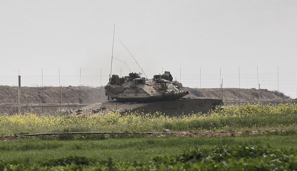 Tank Israel Serang Gaza sebagai Balasan Hantaman Roket