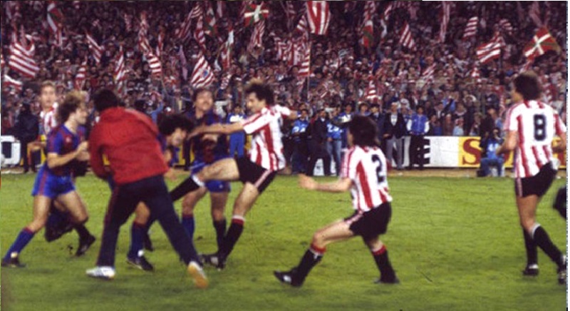 Momen Hari Ini: Diego Maradona Bikin Pertandingan Barcelona Vs Athletic Bilbao Berujung Rusuh