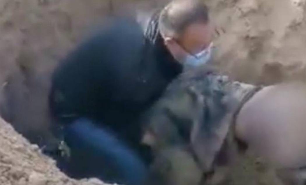 Ajaib, Perempuan Lumpuh yang Dikubur Hidup-Hidup Anaknya Ditemukan Selamat 3 Hari Kemudian