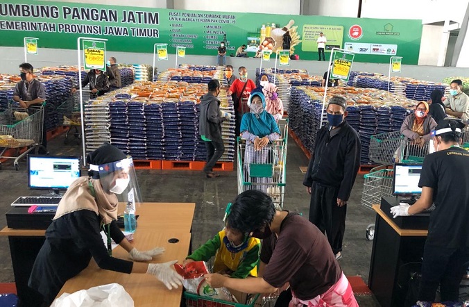 Lumbung Pangan Jatim Jadi Berkah Pengemudi Ojol selama Pandemi Corona 