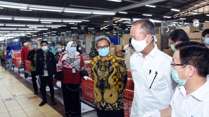 Menperin Sidak Kepatuhan Industri yang Beroperasi saat PSBB
