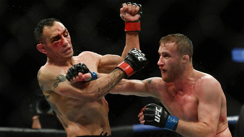 Presiden UFC Kagum Lihat Pukulan Justin Gaethje ke Wajah Tony Ferguson
