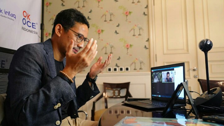 Dialog dengan Rhoma Irama, Sandiaga Ajak Masyarakat Hadapi New Normal usai Corona