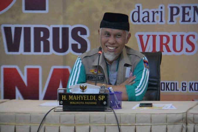 Data Penerima Bantuan Covid-19 Ditempelkan di Seluruh Kantor Lurah di Padang
