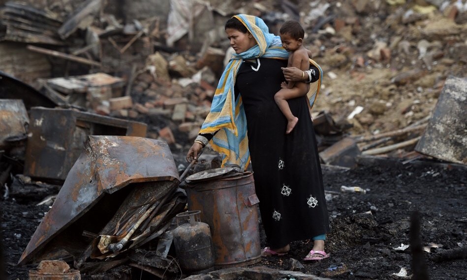 Kebakaran Besar di Kamp Pengungsi Muslim Rohingya, Ratusan Pondokan Ludes