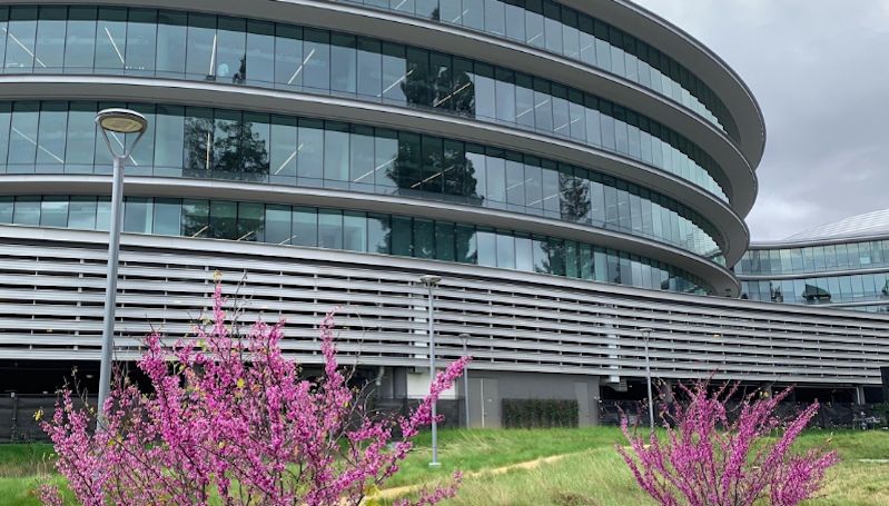 Karyawan Apple Segera Kembali ke Kantor Secara Bertahap