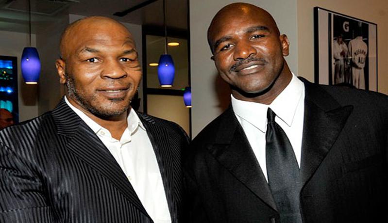 Sejak Remaja, Evander Holyfield Sudah Terbiasa Bikin Mike Tyson Bonyok
