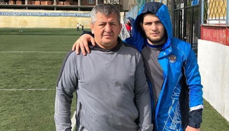 Sang Ayah Meninggal, Khabib Nurmagomedov Pensiun dari UFC?