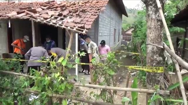 Petasan Meledak di Ponorogo, Polisi Amankan Bubuk Mesiu dan Bahan Peledak Lain