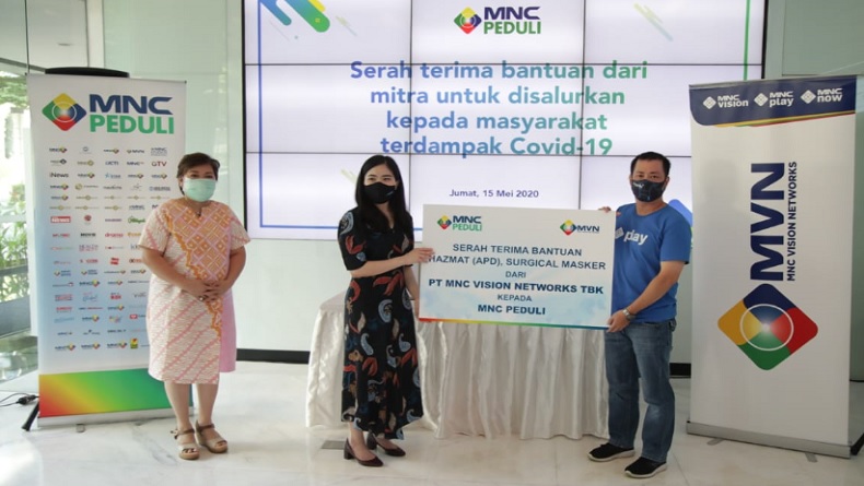 MNC Vision Networks Bersama MNC Peduli Serahkan Bantuan Sosial untuk Tenaga Medis