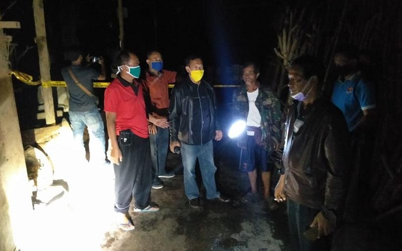 Ditinggal Pergi Pemilik, Pabrik Mebel di Sleman Terbakar