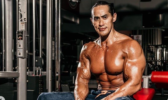 Ade Rai Bocorkan Rahasia Tetap Fit dan Sehat Selama Pandemi Corona