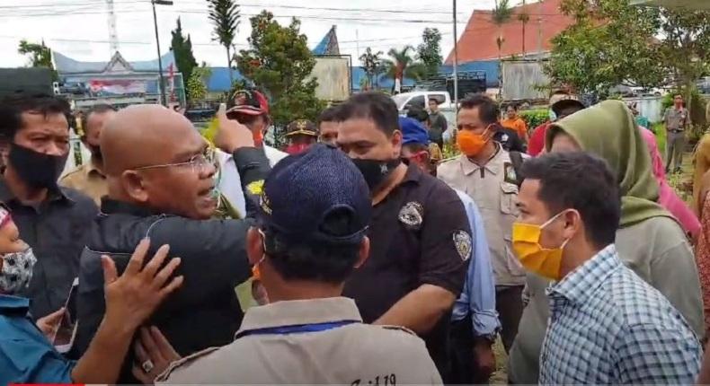 Temukan Isi Sembako Berkurang, Anggota DPRD Sumut Ngamuk dan Kembalikan Bantuan