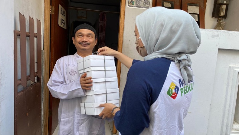 MNC Peduli dan PPA Serahkan Paket Makanan ke Rumah Aspirasi Tuna Netra Indonesia