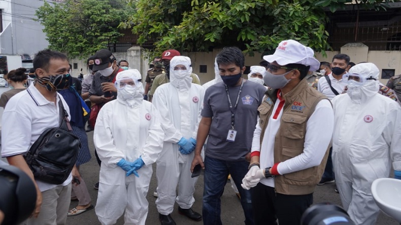 Gelar Rapid Test di Johar Baru, Sandi: Ini Kelurahan Terpadat se-Asia Tenggara