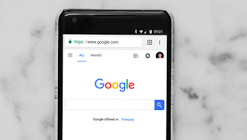 Google Search di Android dan iOS Kini Mendukung Dark Mode
