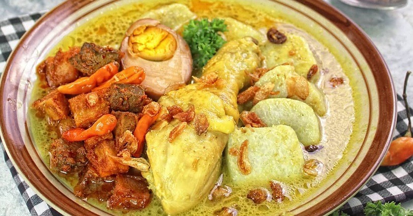 Rekomendasi Menu Lebaran Lontong Opor Komplit, Ini Resep Lezatnya
