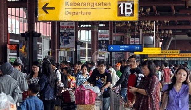 Kemenhub Ungkap Angkutan KA dan Penerbangan Didominasi Perjalanan Dinas