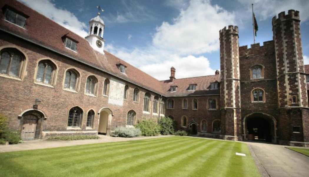 Wabah Corona, Kampus Top Inggris Cambridge Berlakukan Kuliah Online sampai 2021
