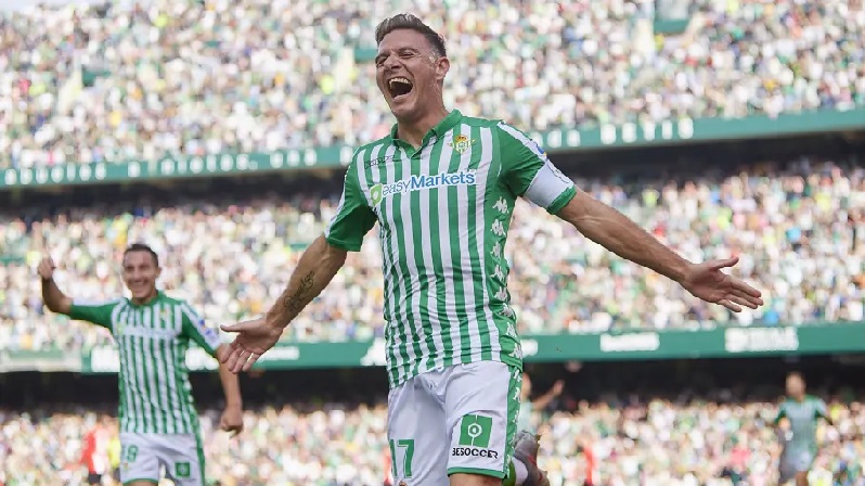 Ini Sosok Pemain Tertua di La Liga 2019/2020