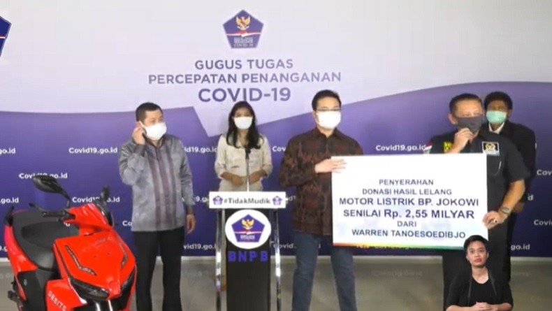 Menang Lelang Motor Listrik Jokowi, Warren Tanoesoedibjo Senang Bisa Membantu