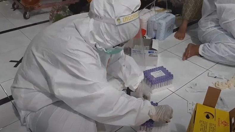 Cerita Bayu Tak Bisa Mudik 7 Tahun karena Bertugas Jadi Perawat