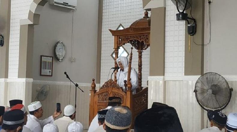 Pesan Khatib Salat Id Masjid Jamiatus Syura Pontianak di Balik Pandemi Covid-19