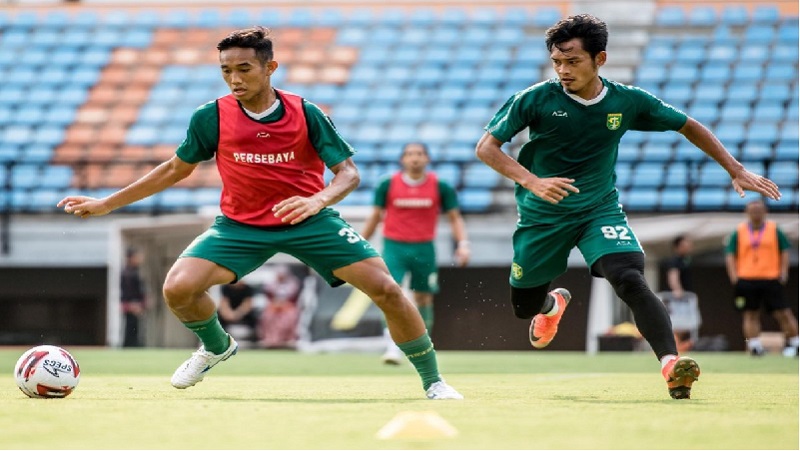 Cari Tambahan Uang saat Pandemi Virus Corona, Pemain Persebaya Jual Ayam Potong