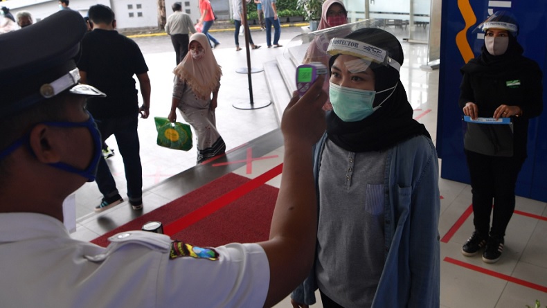 Gugus Tugas: Tidak Benar Thermo Gun Merusak Otak