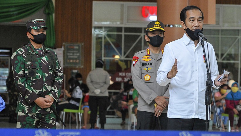 Jokowi Terjunkan TNI-Polri untuk Memastikan Masyarakat Disiplin Terapkan Protokol Kesehatan