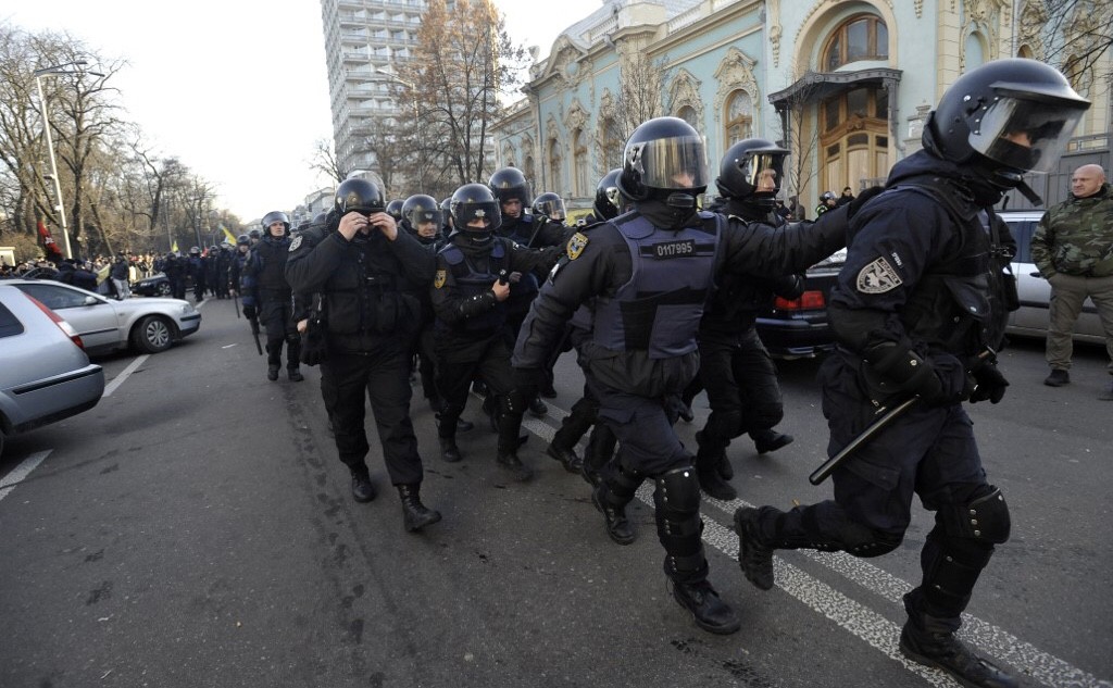 Unit Kepolisian Ukraina Dibubarkan Setelah Petugas Memerkosa Saksi Perempuan