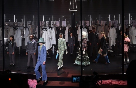 Gucci Ucapkan Selamat Tinggal pada Pekan Mode, Ada Apa?