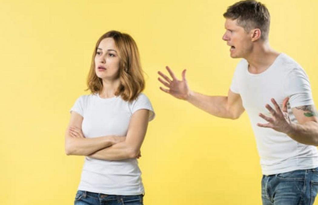 8 Ciri Pasangan yang Ingin Menjauh dari Anda, Nomor 2 Paling Sering Dialami Banyak Orang