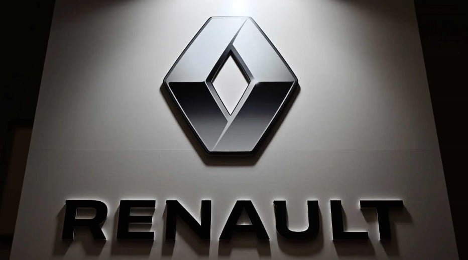 Renault PHK 15.000 Karwayan di Seluruh Dunia