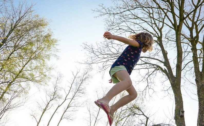 Anak Berpeluang Tumbuh Tinggi meski Punya Genetik Tubuh Mungil, Ini Penjelasan Pakar
