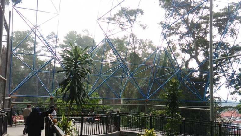 3 Zona di Taman Margasatwa Kinantan Bukittinggi Ditutup, Ini Alasannya