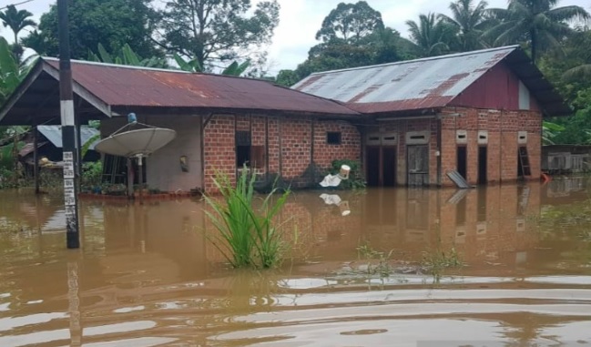 Sebanyak 754 Rumah Rusak akibat Banjir di Sorong