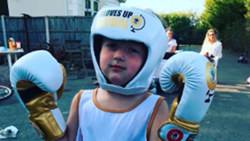 Keren, Bocah 3 Tahun Ini Yakin Bisa Kalahkan Anthony Joshua